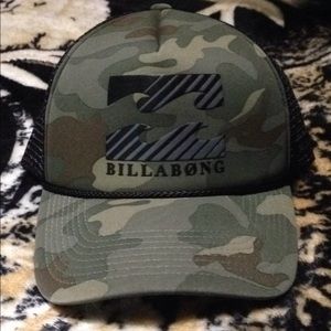 Billabong trucker hat